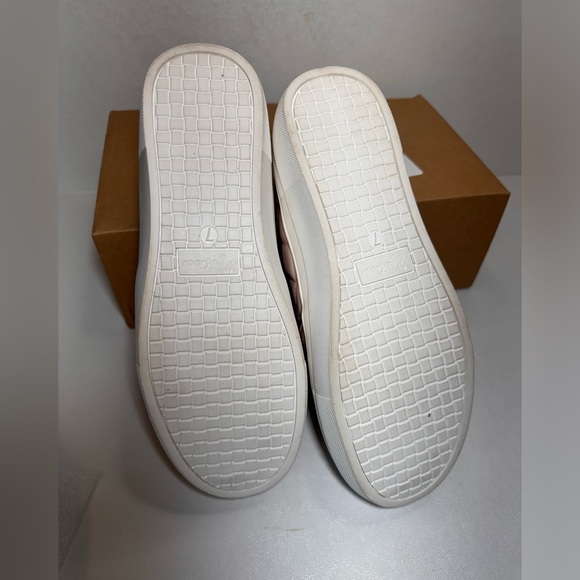 Coconuts by Matisse Fifth Ave Faux Leather Studded Quilted Slip-on Shoes casual - Picture 7 of 8